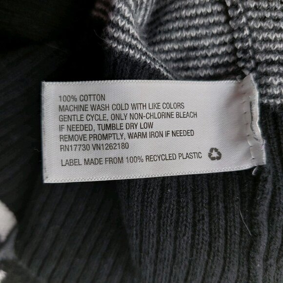 Mossimo Womens Cardigan Size Large Aztec Knit Black White Sweater READ - Picture 8 of 8